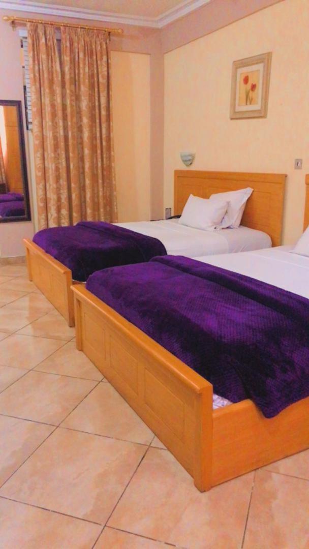 Charleston Hotel Accra Szoba fotó