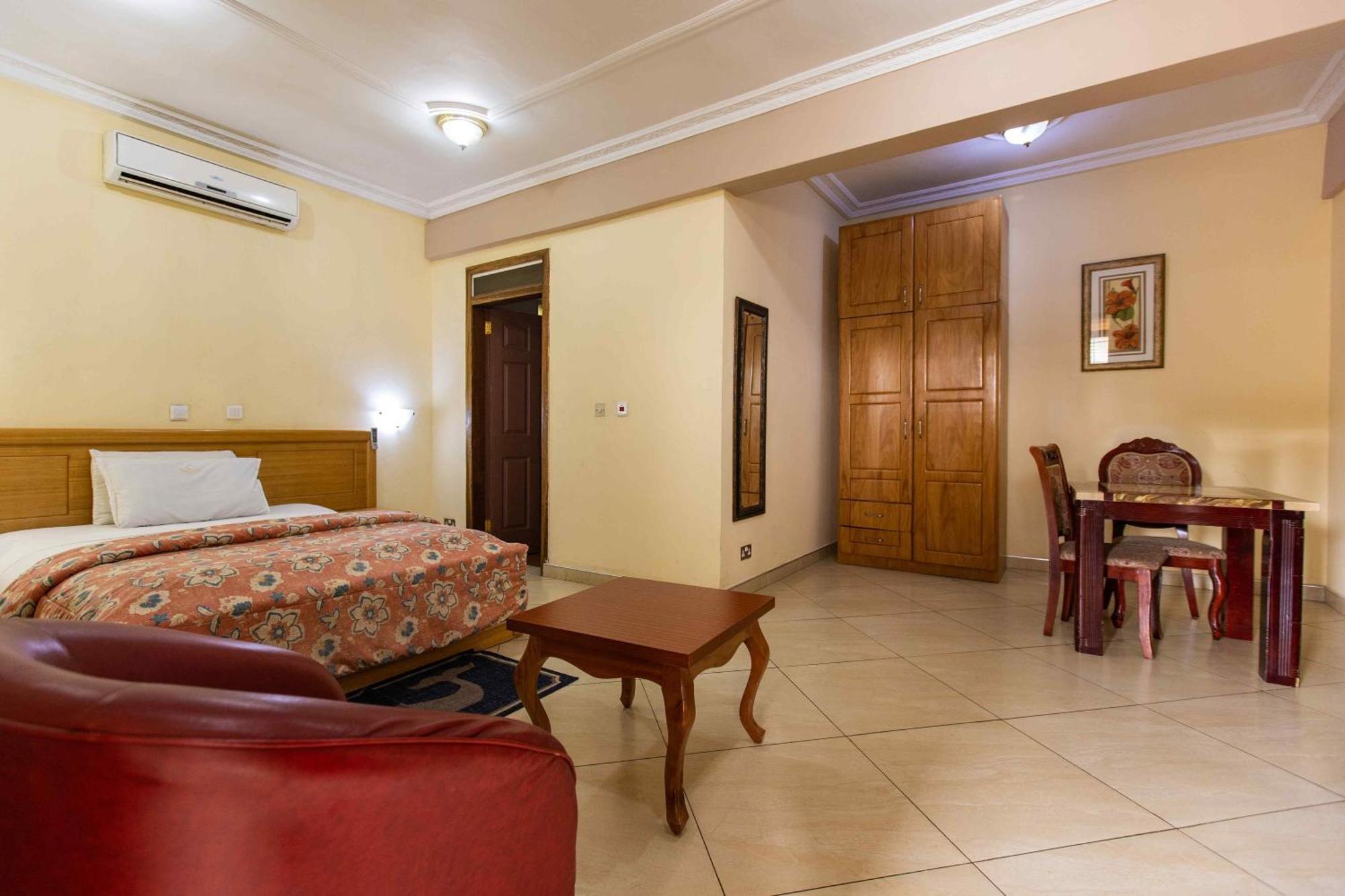 Charleston Hotel Accra Szoba fotó